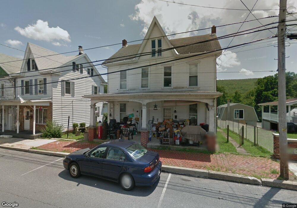 410 W Market St, Williamstown, PA 17098 - photo 1