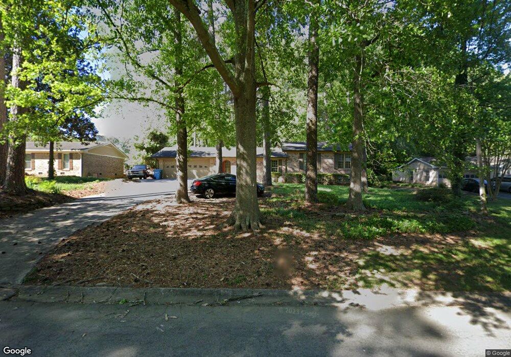 549 Rollingwood Dr unit 2, Stone Mountain, GA 30087 - photo 1