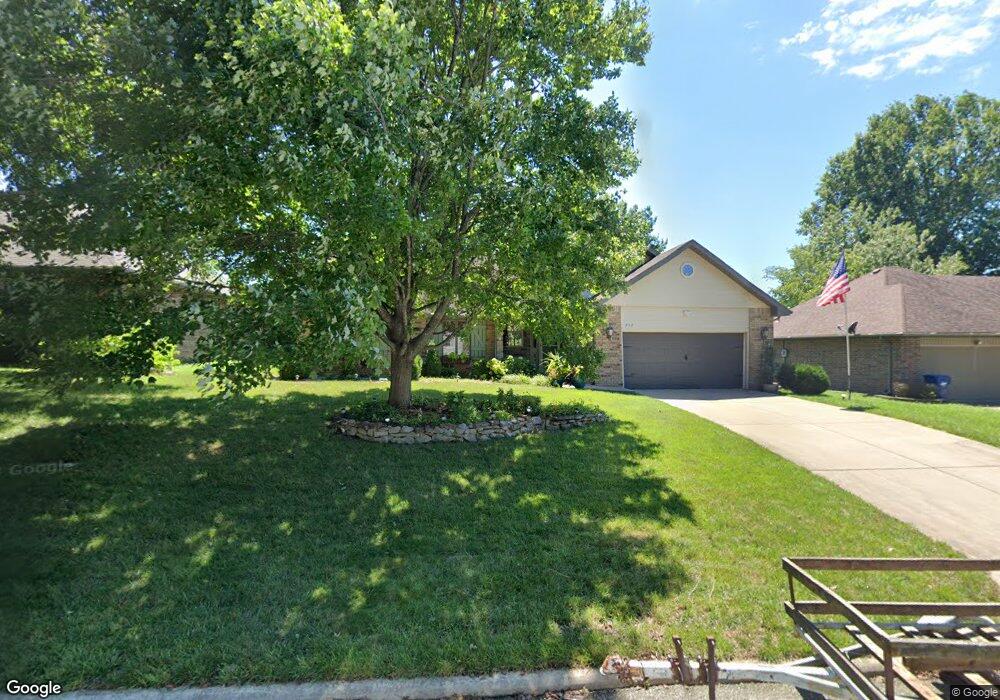 212 W Carlton St, Nixa, MO 65714 - photo 1
