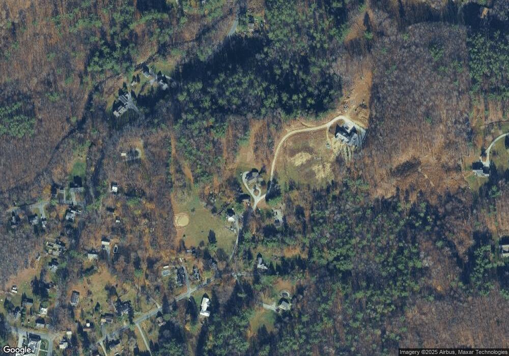 112 Ballou Ln, Williamstown, MA 01267 - photo 1