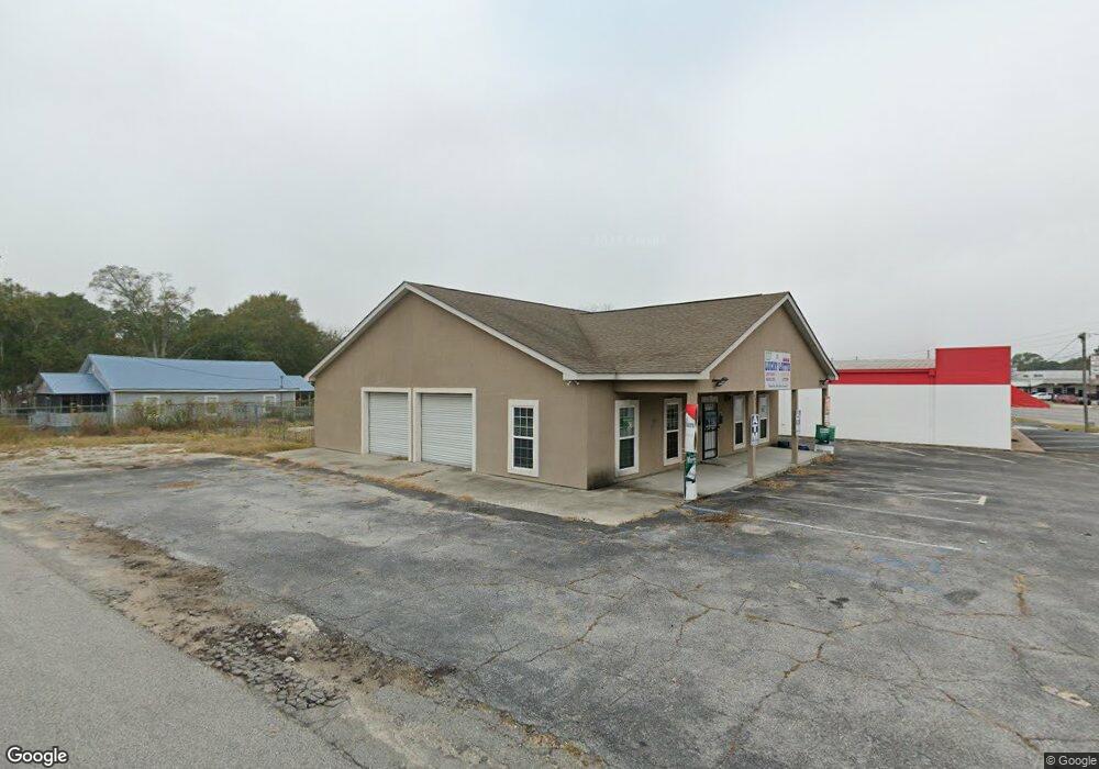 402 7th St W, Tifton, GA 31794 - photo 1