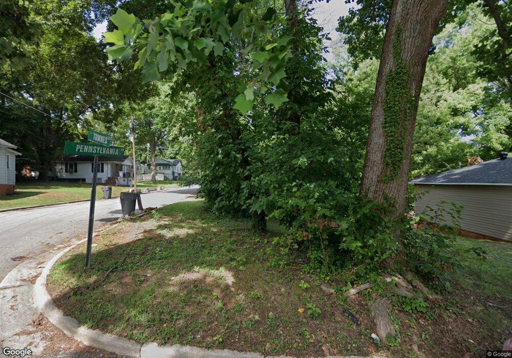 400 Pennsylvania Ave, Reidsville, NC 27320 - photo 1