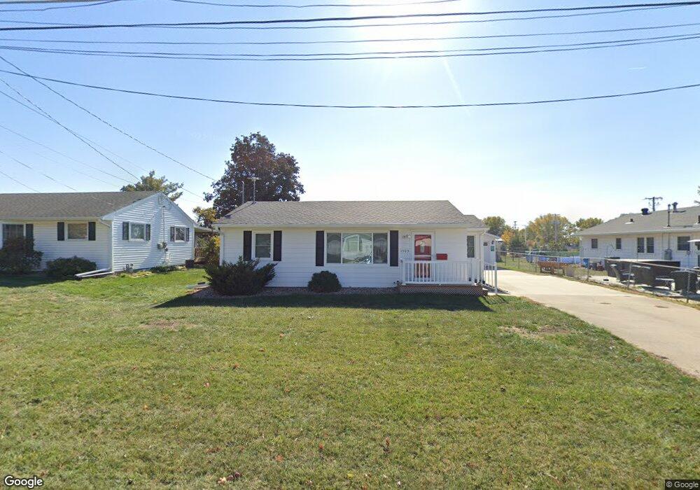 1903 N 2nd Ave E, Newton, IA 50208 - photo 1