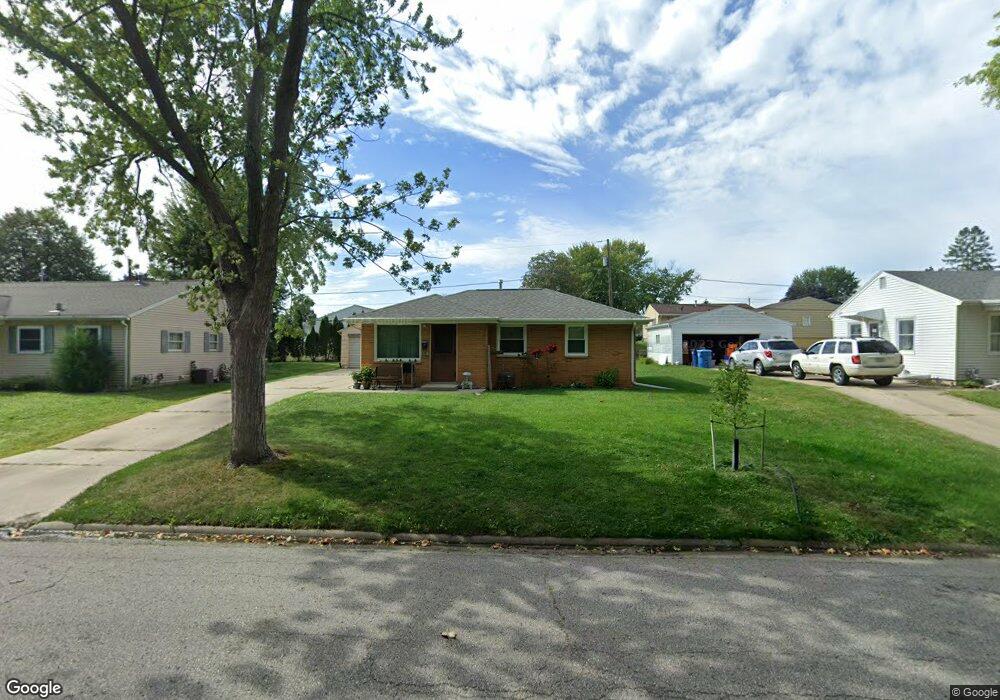 1026 Sheerer Ave, Waterloo, IA 50701 - photo 1