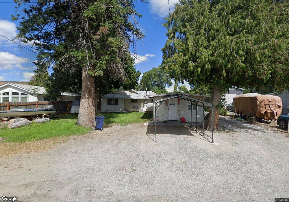 777 N Gale Place, East Wenatchee, WA 98802 - photo 1