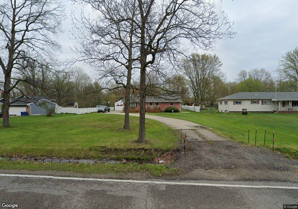 7303 Sharp Rd, Swartz Creek, MI 48473 - photo 1