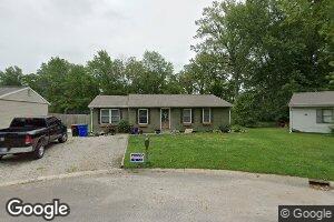 746 Village Square, Elberfeld, IN 47613