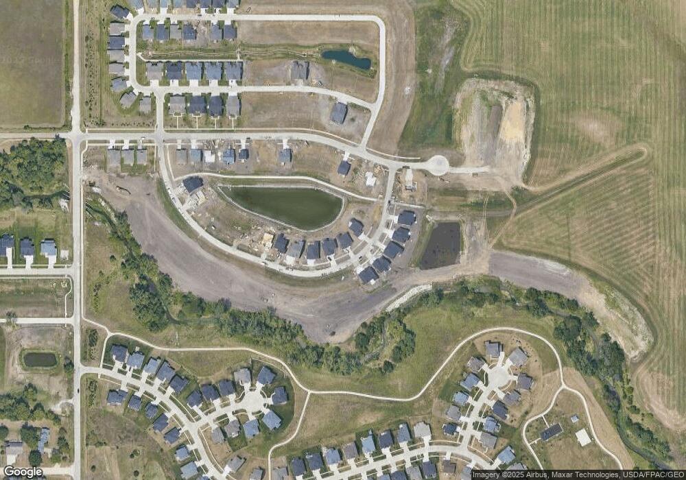 9707 Watermeadow Cir, Johnston, IA 50131 - photo 1