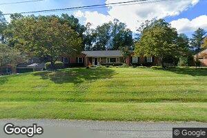 7822 English Way, Bethesda, MD 20817