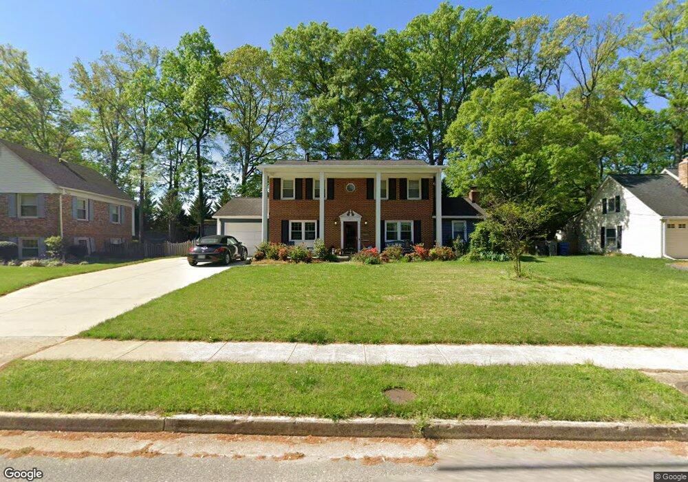 1911 Rampart Dr, Alexandria, VA 22308 - photo 1