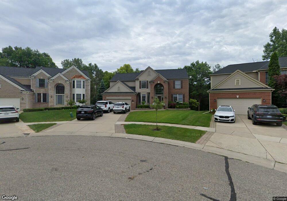 7611 Windgate Cir unit 14, West Bloomfield, MI 48323 - photo 1