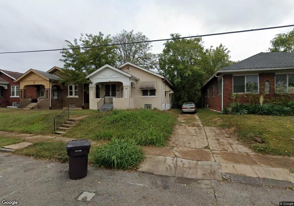 4837 Palm St, Saint Louis, MO 63115 - photo 1