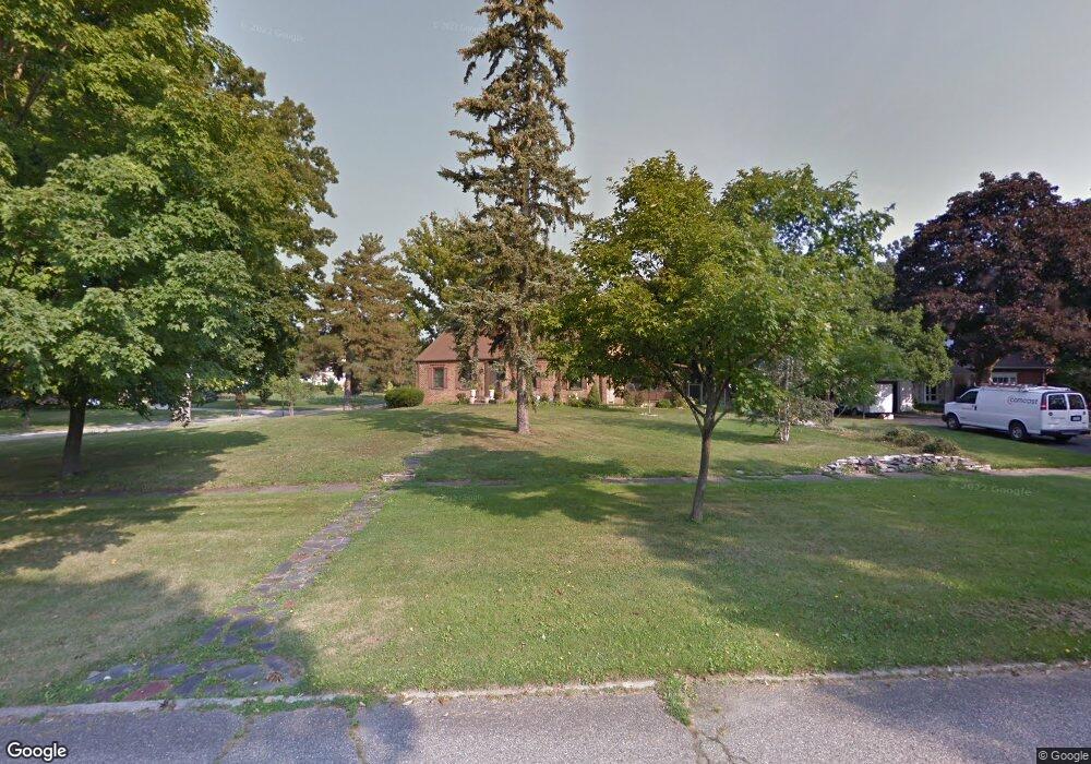 2910 Westwood Pkwy, Flint, MI 48503 - photo 1