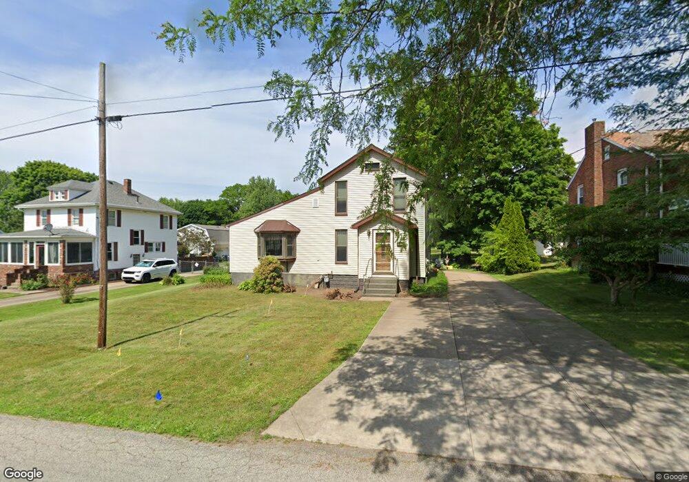 2413 Loveland Ave, Erie, PA 16506 - photo 1