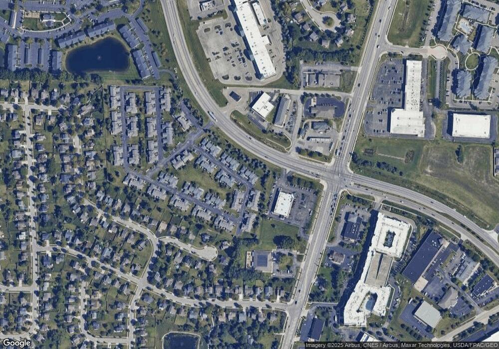 744 Parkgrove Way unit 744, Lewis Center, OH 43035 - photo 1