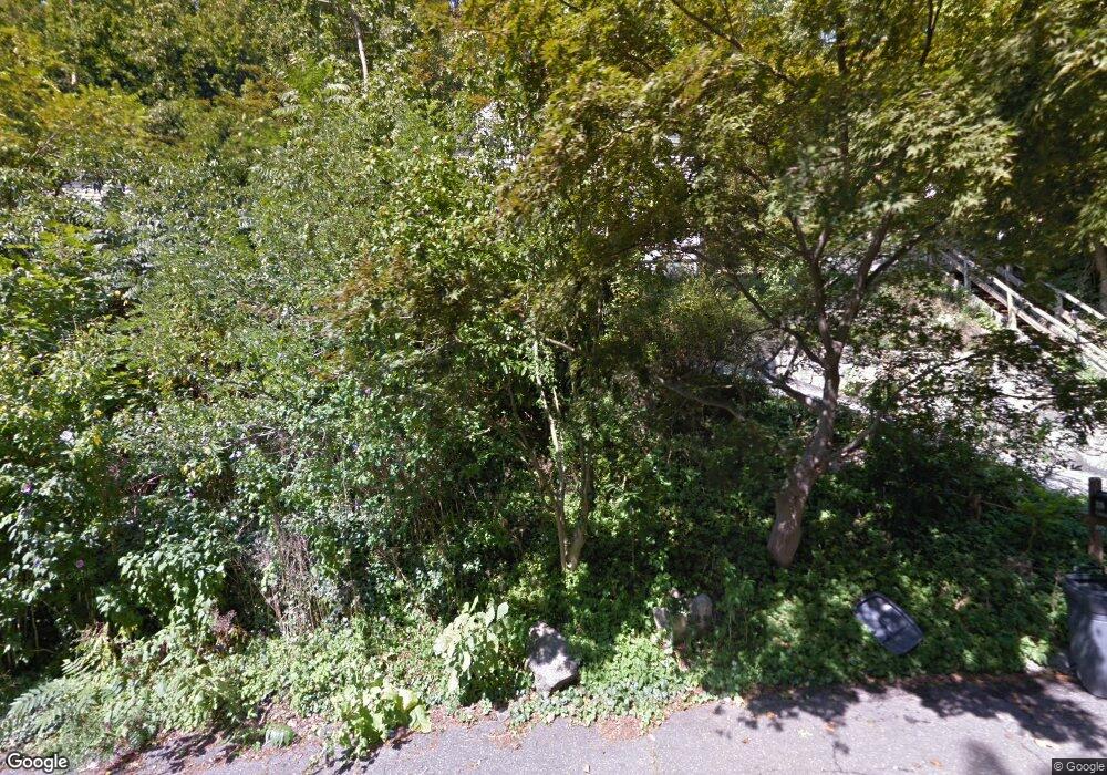 15 Cornwall Rd, Norwalk, CT 06850 - photo 1