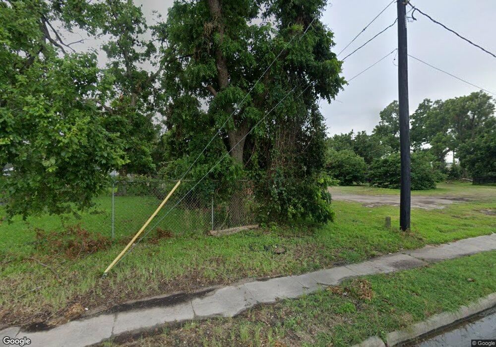 3012 Cavalcade St, Houston, TX 77026 - photo 1