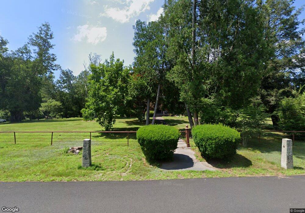 72 Maple Ave, Higganum, CT 06441 - photo 1