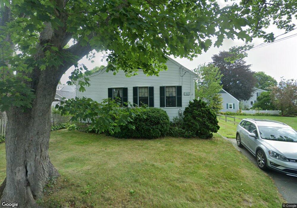 16 Mechanic St, Mattapoisett, MA 02739 - photo 1