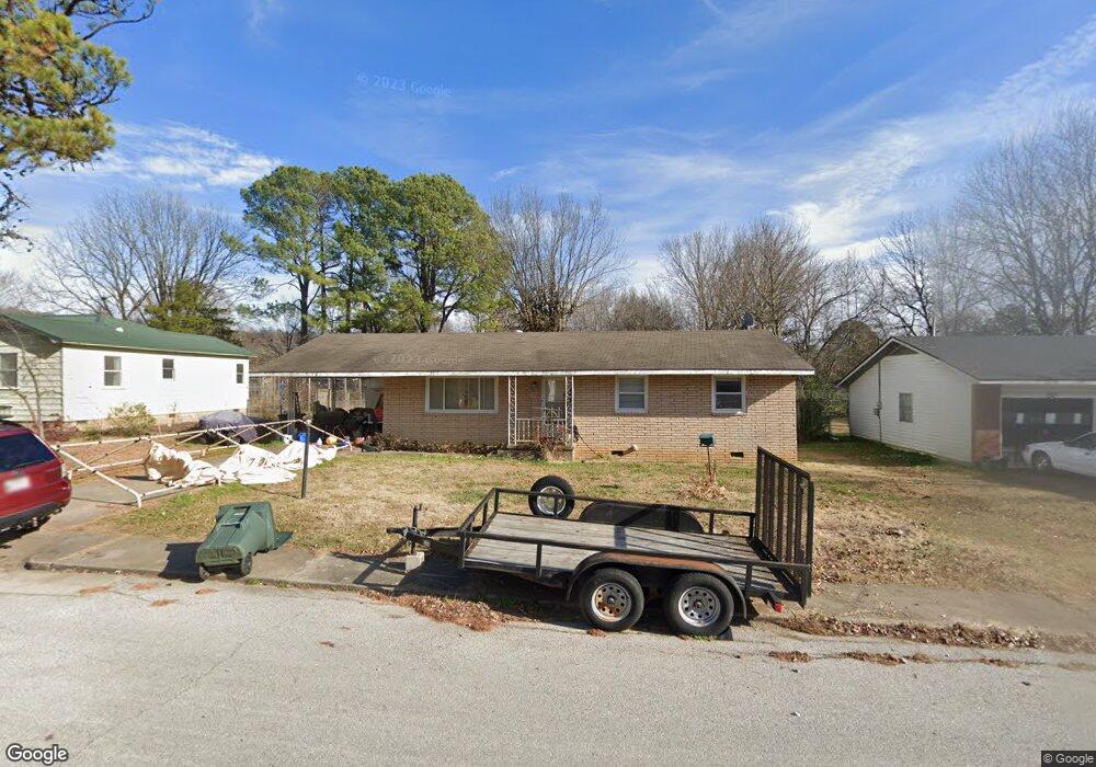 936 S Janelle Ave, Fayetteville, AR 72701 - photo 1