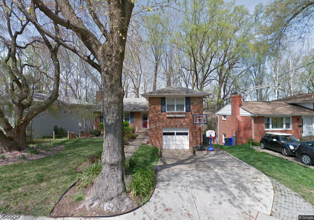 3513 Glenmoor Dr, Chevy Chase, MD 20815 - photo 1