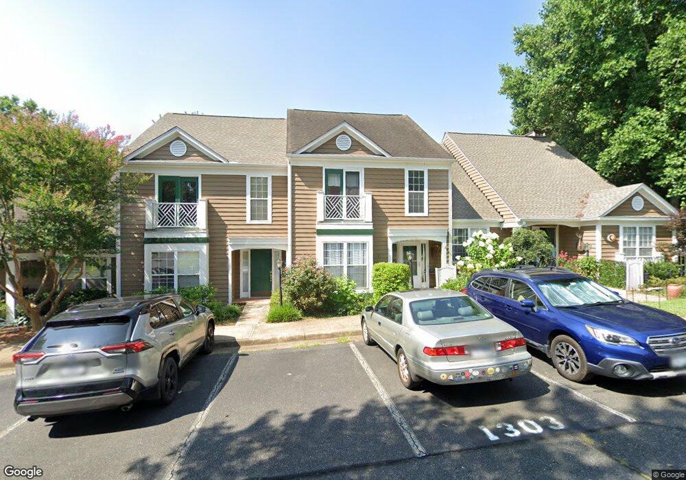 1303 Wimbledon Way, Charlottesville, VA 22901 - photo 1