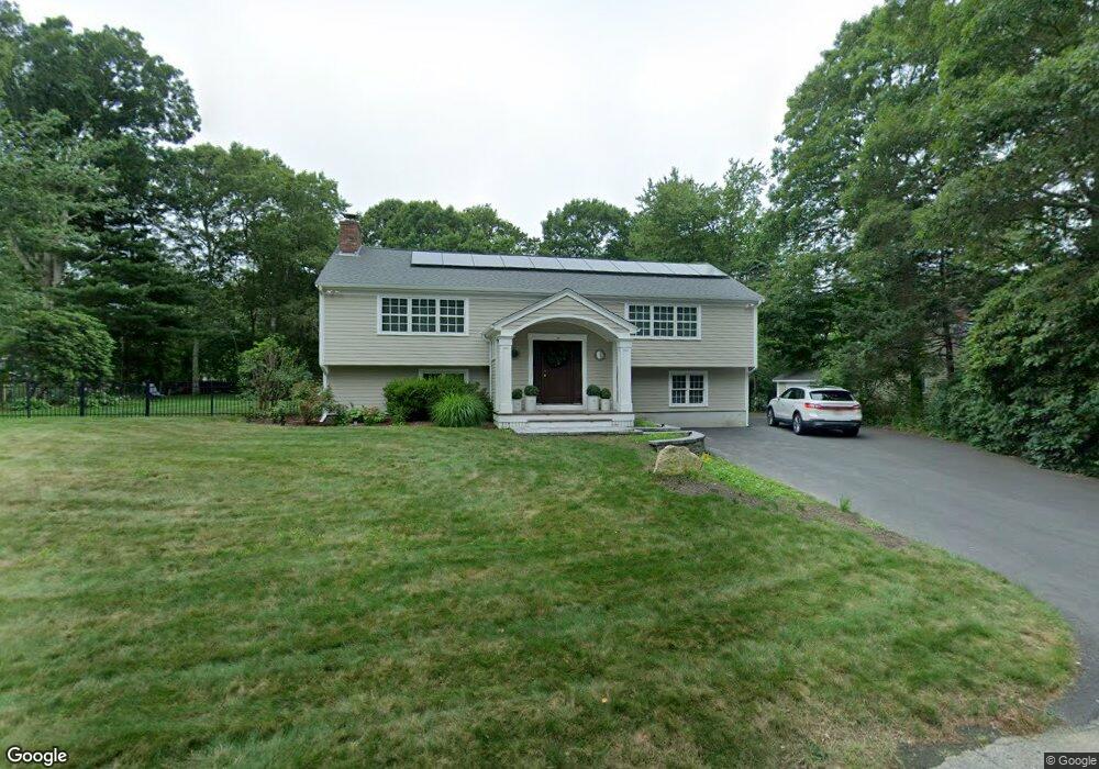10 Wohelo Dr, North Falmouth, MA 02556 - photo 1