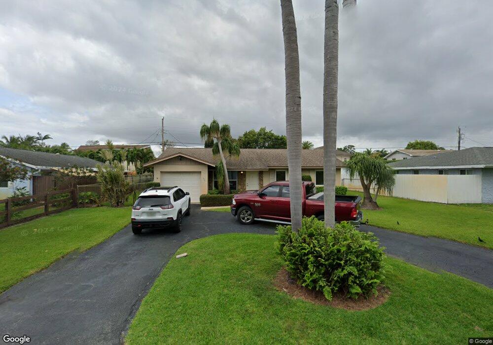 6733 Eastview Dr, Lake Worth, FL 33462 - photo 1