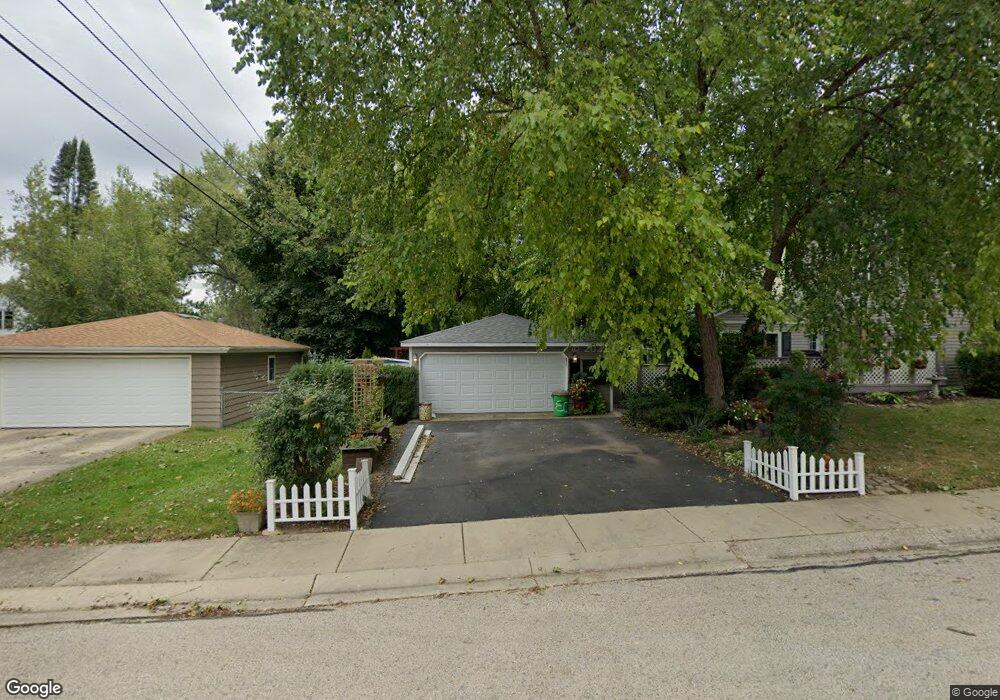 214 Clay St, Algonquin, IL 60102 - photo 1