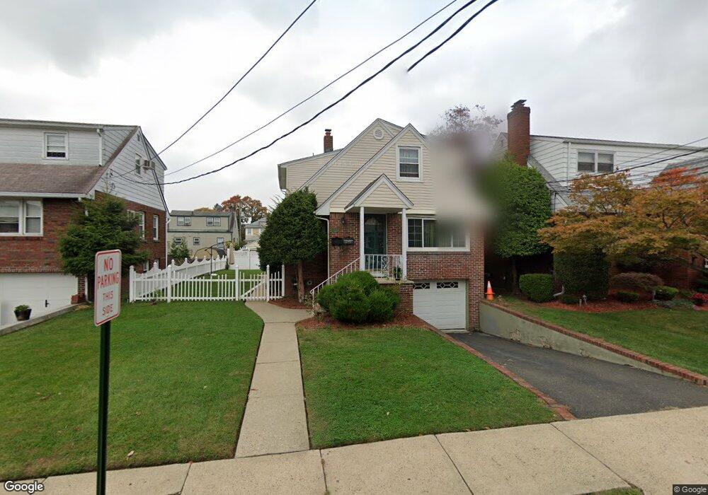 401 Chestnut Ave, South Hackensack, NJ 07606 - photo 1