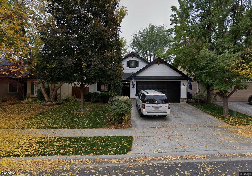 869 E Thunderbird Ct, Eagle, ID 83616 - photo 1