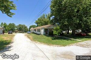 261 Tremont St, Barry, IL 62312