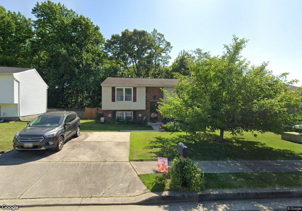 7 Horse Chestnut Ct, Essex, MD 21221 - photo 1