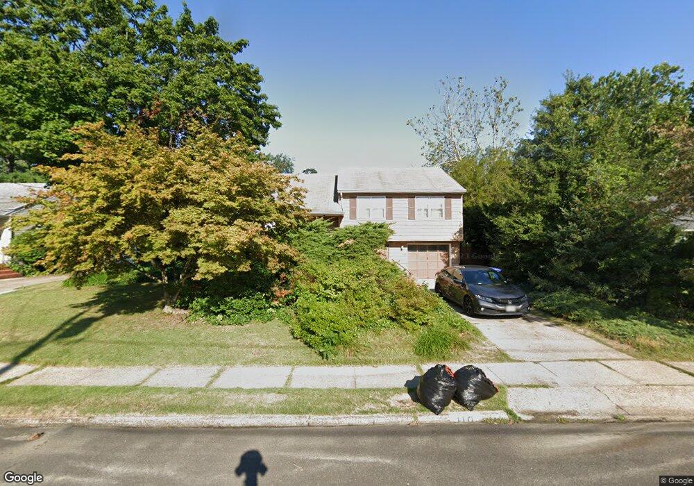 110 Dawn Dr, Mount Holly, NJ 08060 - photo 1