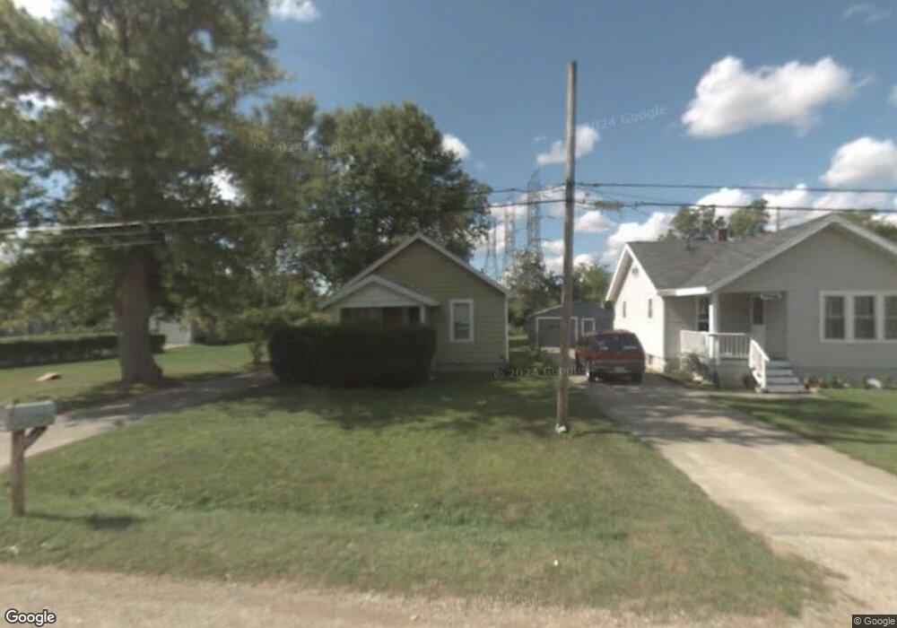 2254 Red Arrow Rd, Burton, MI 48529 - photo 1