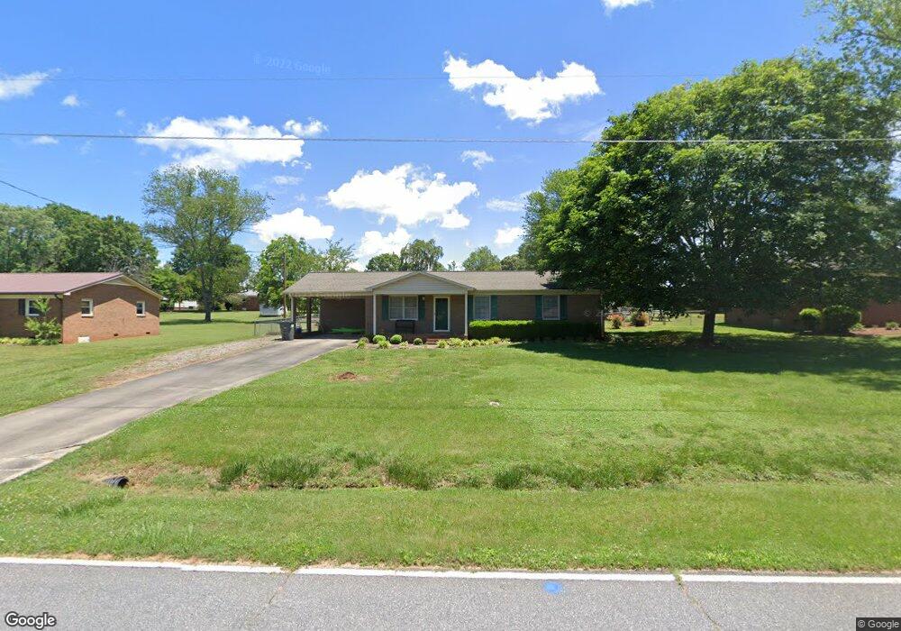 136 Devon Ln, Statesville, NC 28625 - photo 1