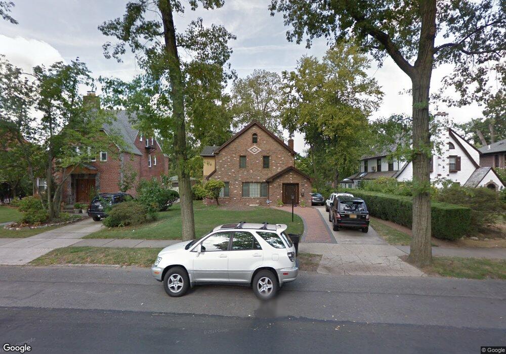 18423 Midland Pkwy, Jamaica, NY 11432 - photo 1