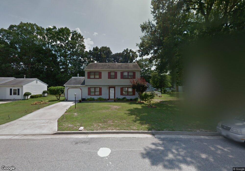 3368 Oakwood Cir, Petersburg, VA 23805 - photo 1