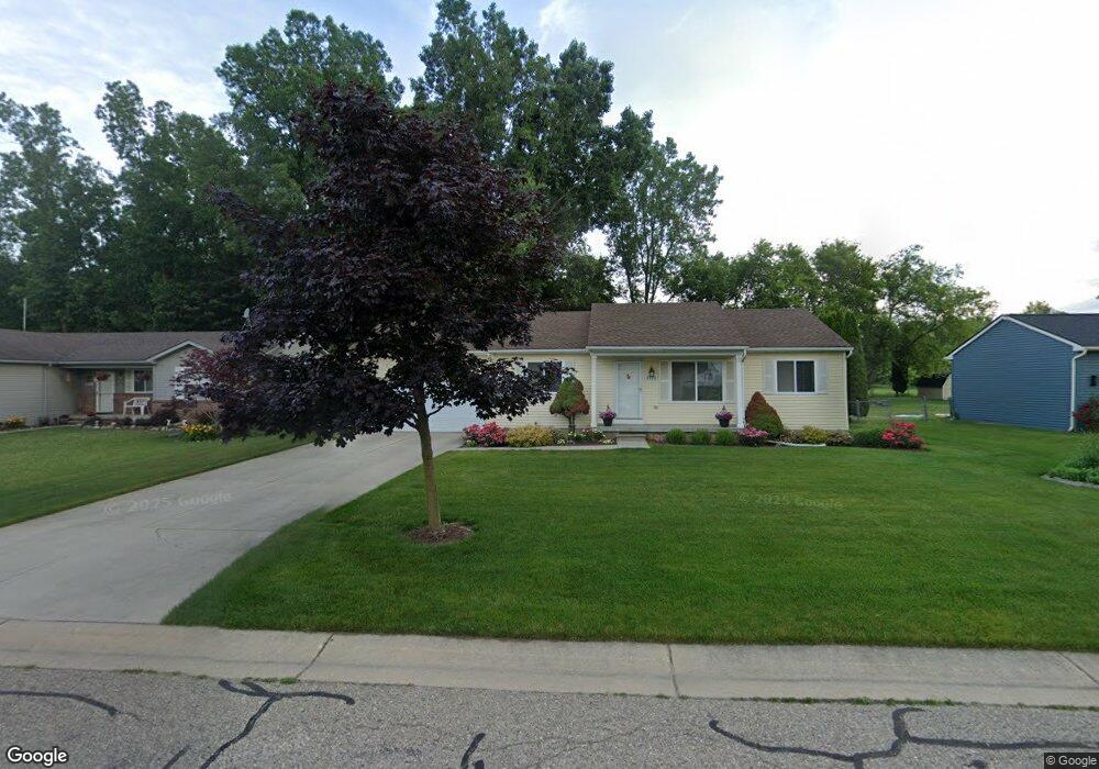 9353 Tiger Run Trail unit 23, Davison, MI 48423 - photo 1