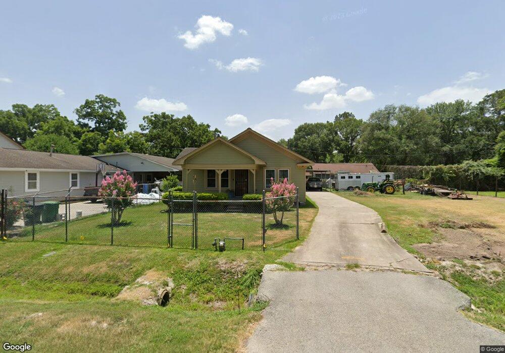 981 Saint Clair St, Houston, TX 77088 - photo 1