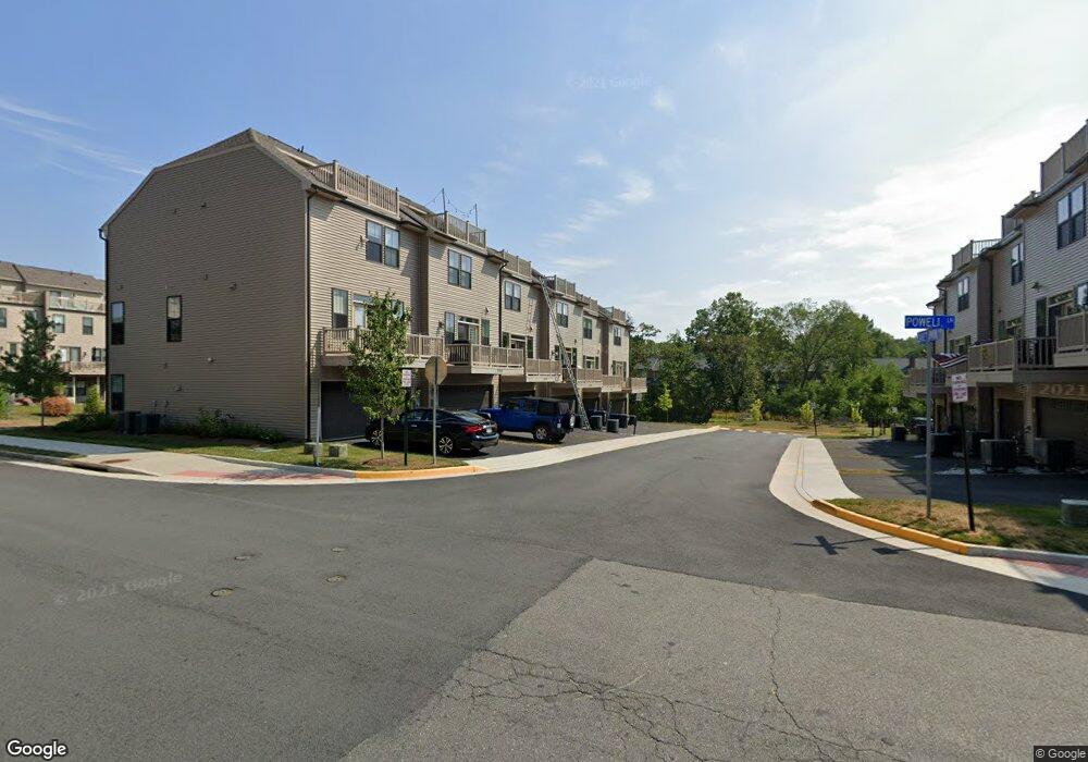 6150 Carey Park Ln, Falls Church, VA 22041 - photo 1