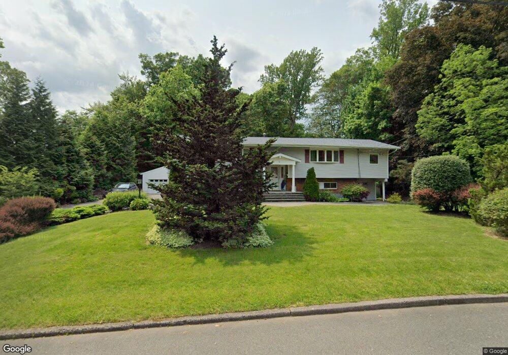 8 Broward Dr, New City, NY 10956 - photo 1