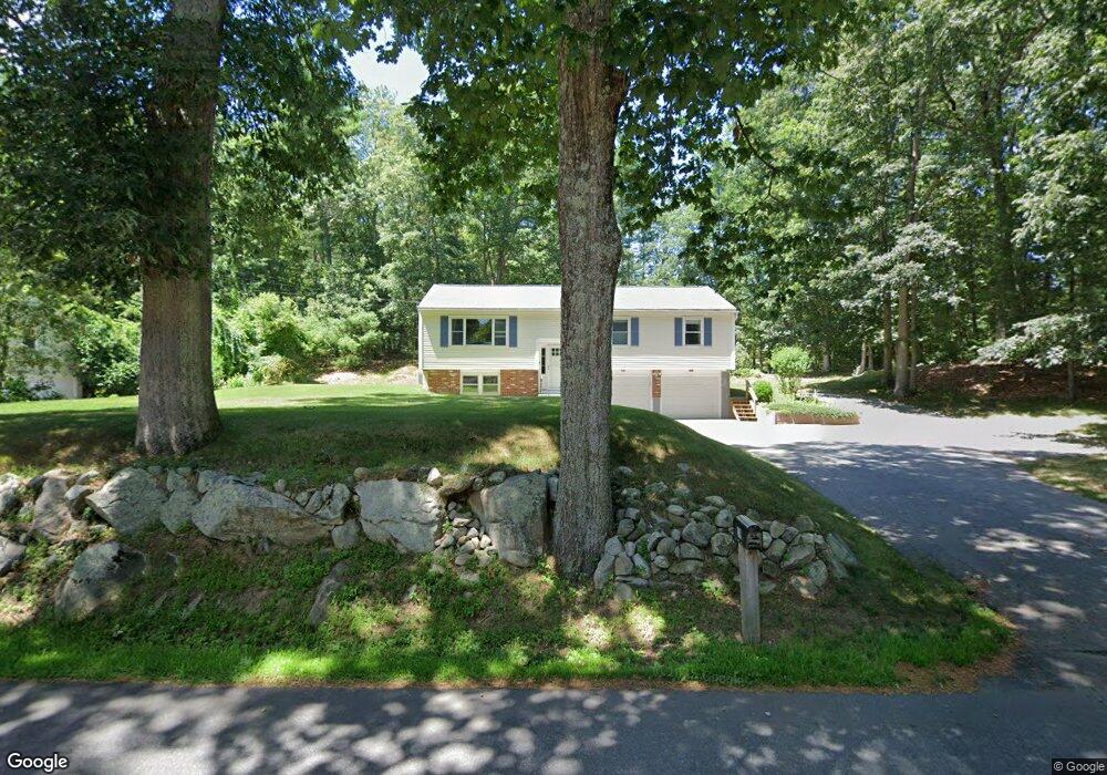 19 Wilson Hill Rd, Merrimack, NH 03054 - photo 1