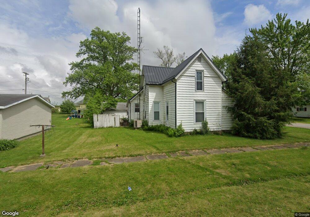 802 N Maple St, Converse, IN 46919 - photo 1