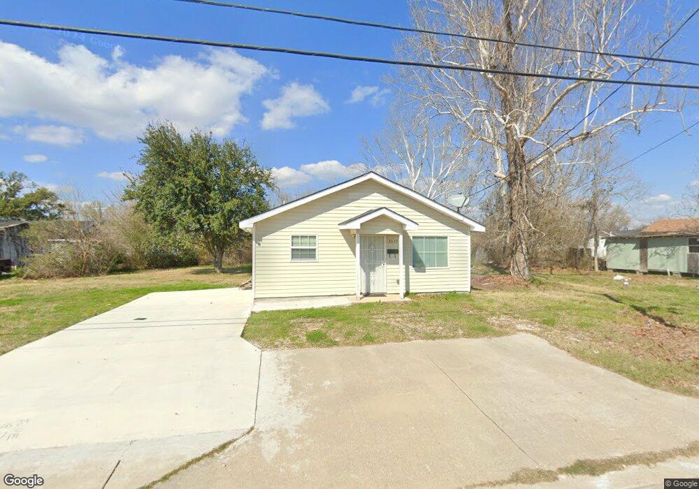 2037 Katherine St, Lake Charles, LA 70601 - photo 1