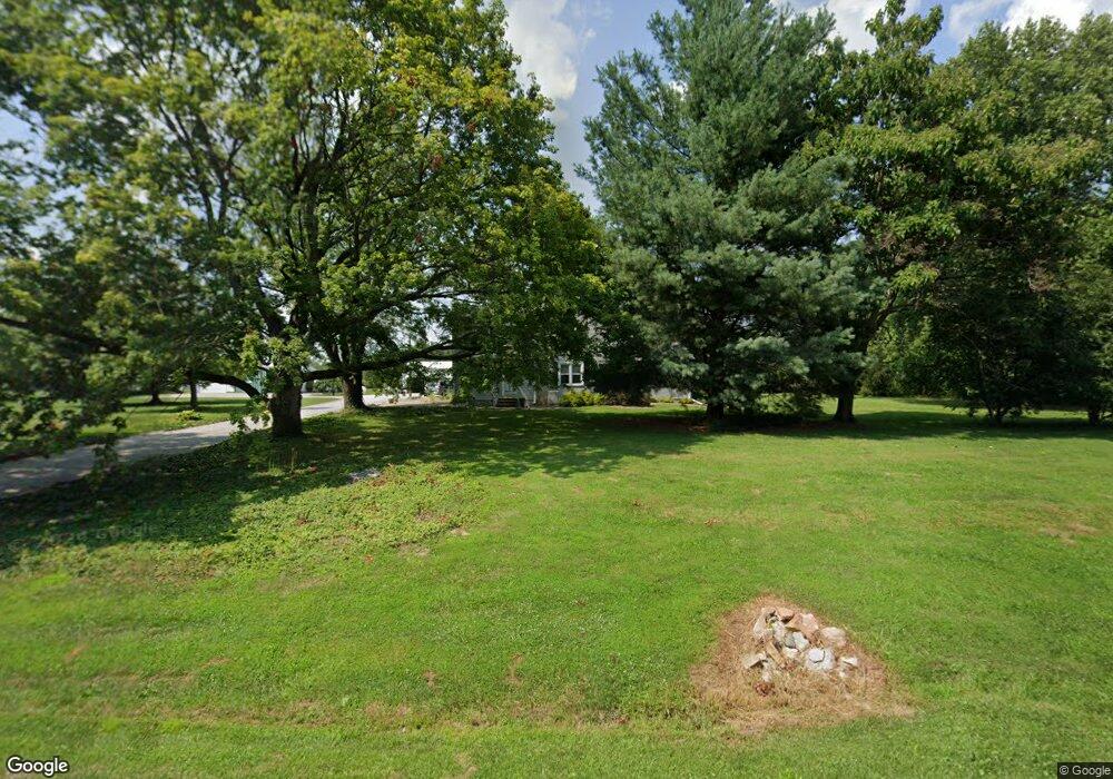 6702 E 1600th Ave, Shumway, IL 62461 - photo 1