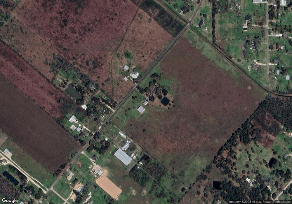 2044 County Road 152, Alvin, TX 77511 - photo 1