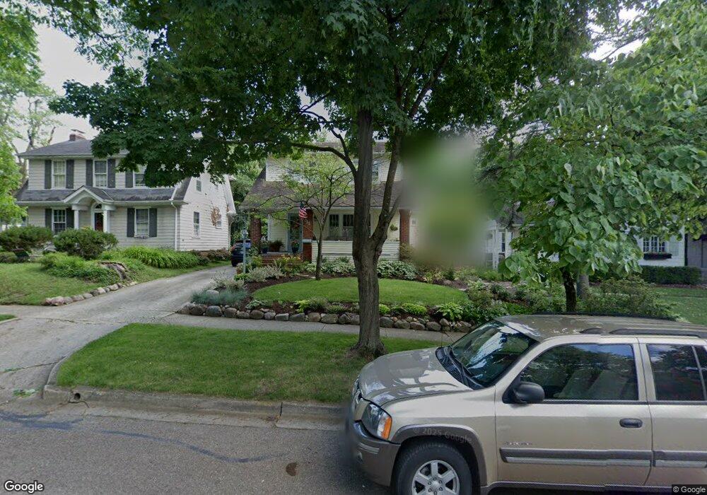 199 Chatham Rd, Columbus, OH 43214 - photo 1