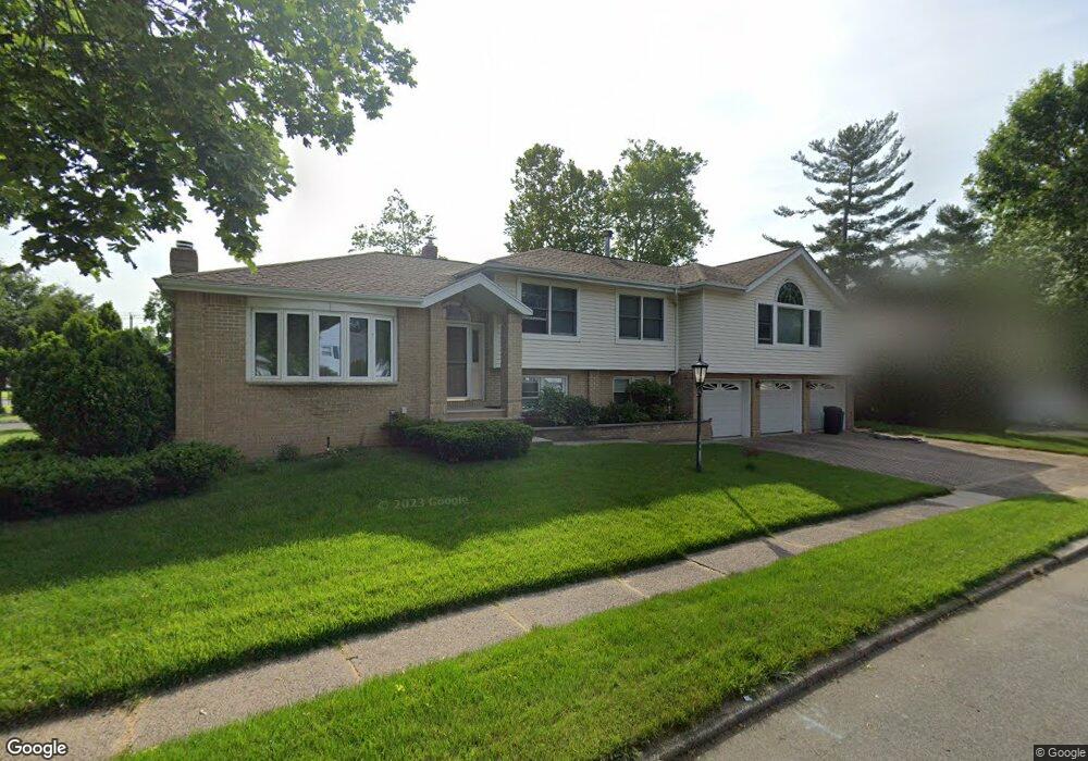 16-11 Lucena Dr unit 1X, Fair Lawn, NJ 07410 - photo 1