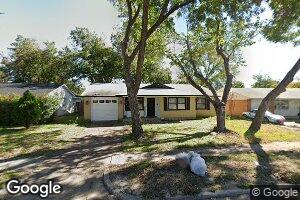 1725 Emerald St, Grand Prairie, TX 75051